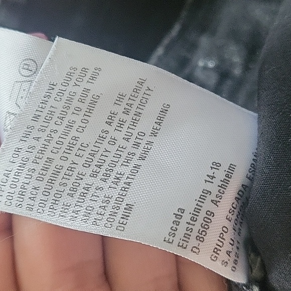 ESCADA💥 NWOT wide leg high waiste jeans with slimming jeans - Picture 11 of 13